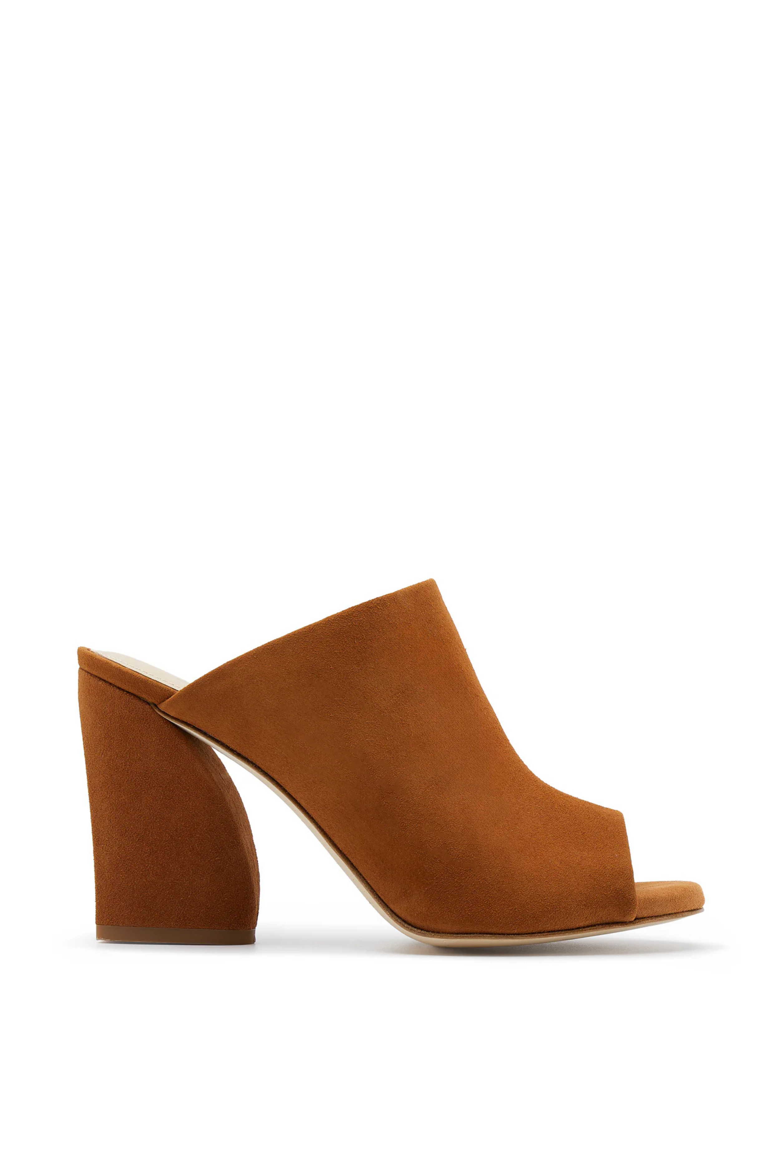 JIN JIN Pumps - Tan